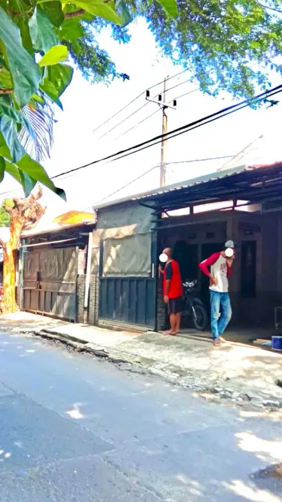 DIJUAL RUMAH STRATEGIS DEKAT UPN