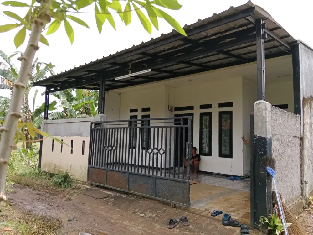 Rumah murah suasana asri dan strategis di desa Ciseeng Parung Bogor