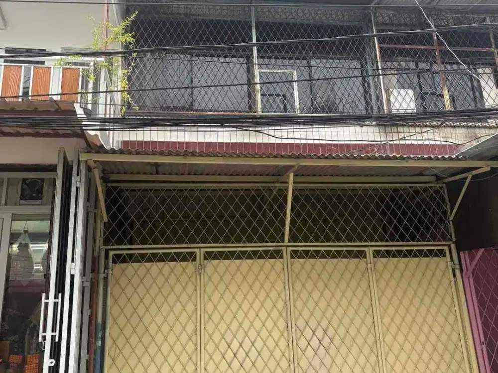 Ruko 1 Lantai Strategis Depan Pasar Jalan Raya Di Teluk Gong Jakarta Utara