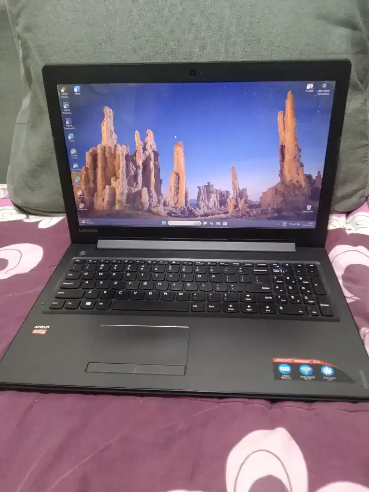 Lenovo - Win 11, AMD Dual VGA, Ram 8Gb, SSD.. Gaming Design