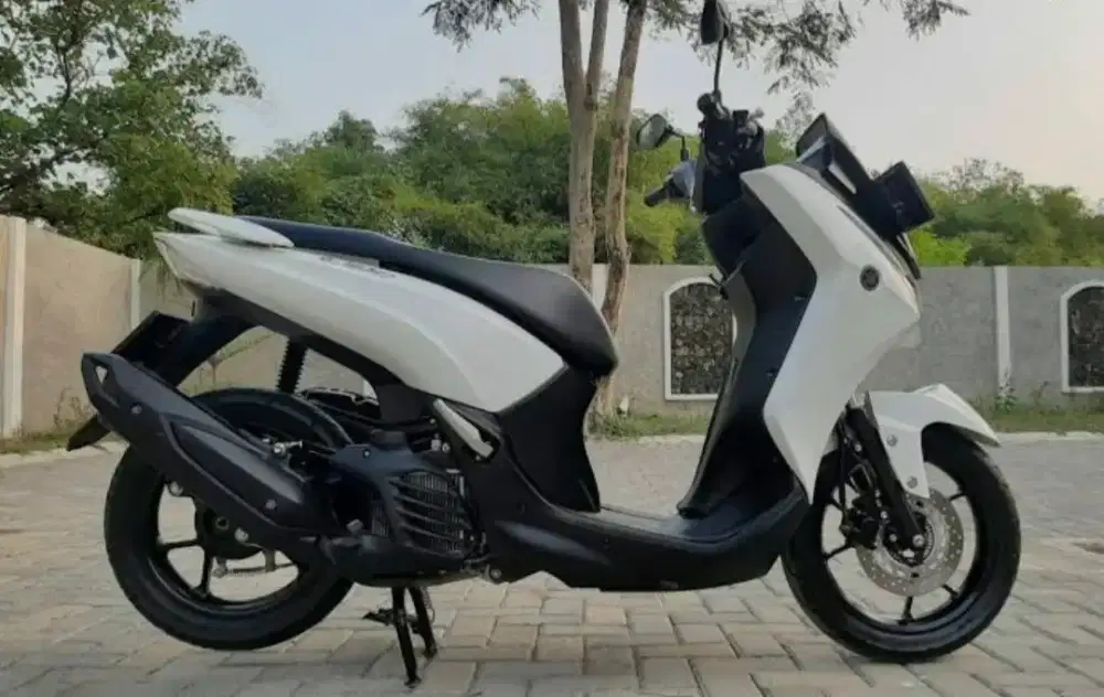Jual motor lexi 2019