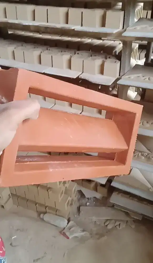 Dinding roster minimalis