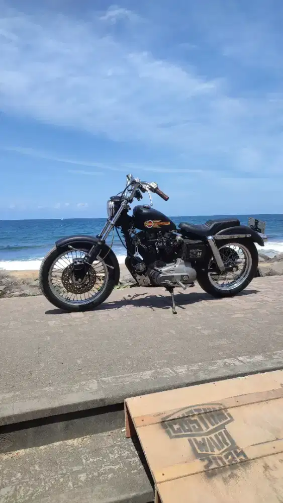 Harley-Davidson Sportster XLCH Ironhead 1000