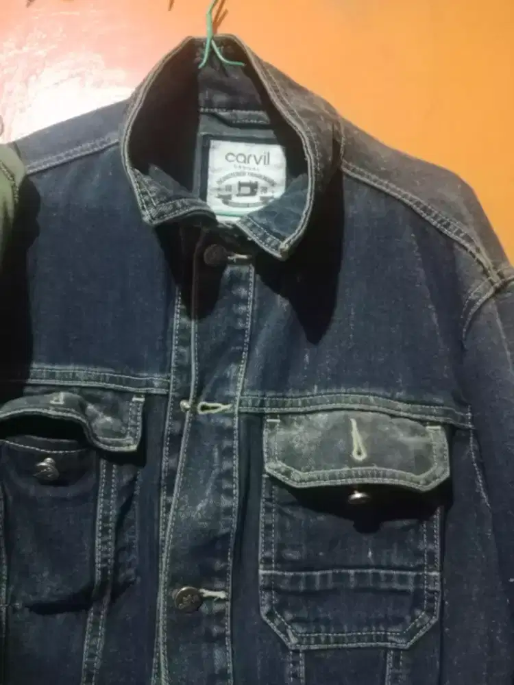 Jaket carvil bekas ukuran M
