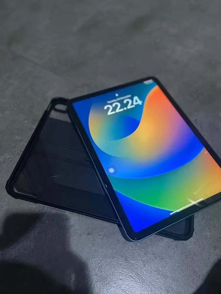 Ipad Air 5th generation 64 gb wifi + cellular (Jual Cepat)