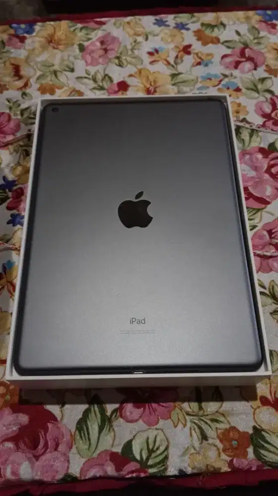 DIJUAL iPad 8th Generation 128 GB Wifi Only – Lengkap &Inter Legal