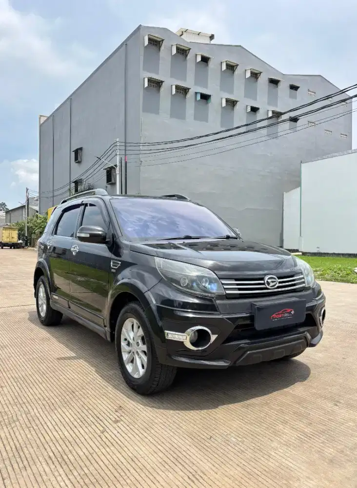 Daihatsu Terios R Adventure matic bekas murah 2015