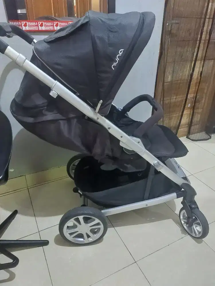 Stroller nuna , stroller bayi