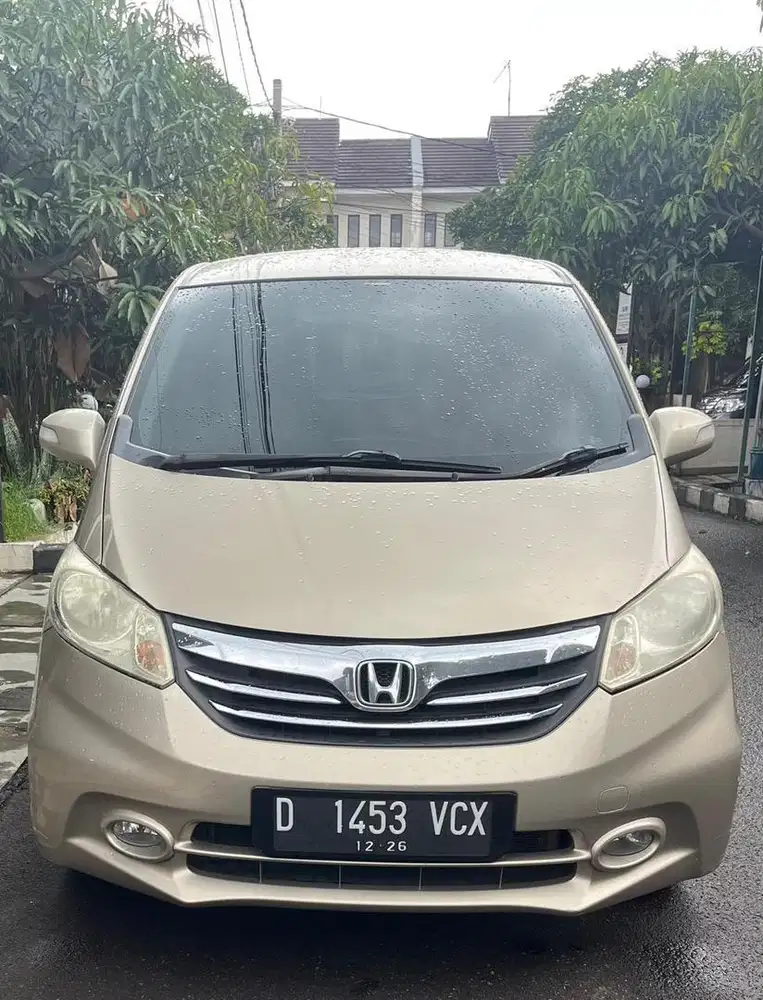 HONDA FREED 2013 PSD FaceLift