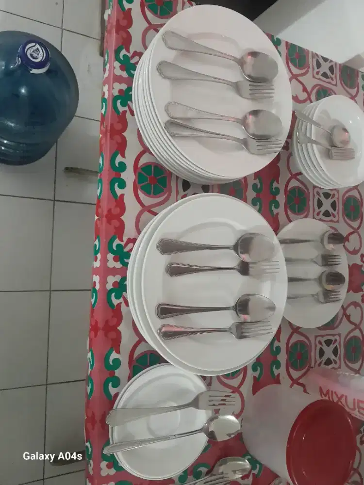 Jual piring makan poslen merek PATRA original