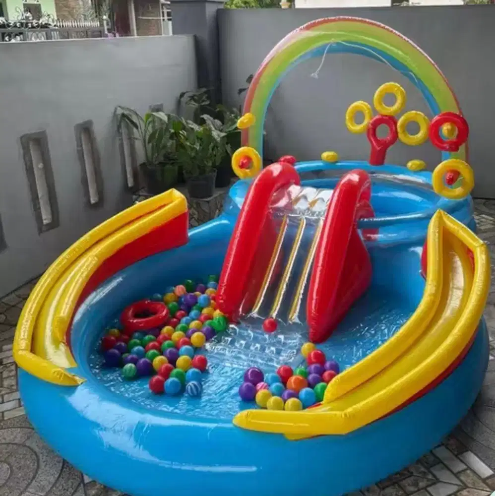 Kolam renang anak prosotan