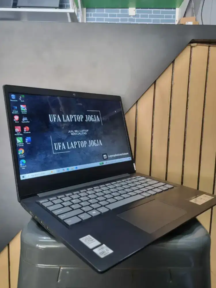 lenovo ideapad S145 core i5 gen 10, ram 8, ssd 256 GB, desain slim