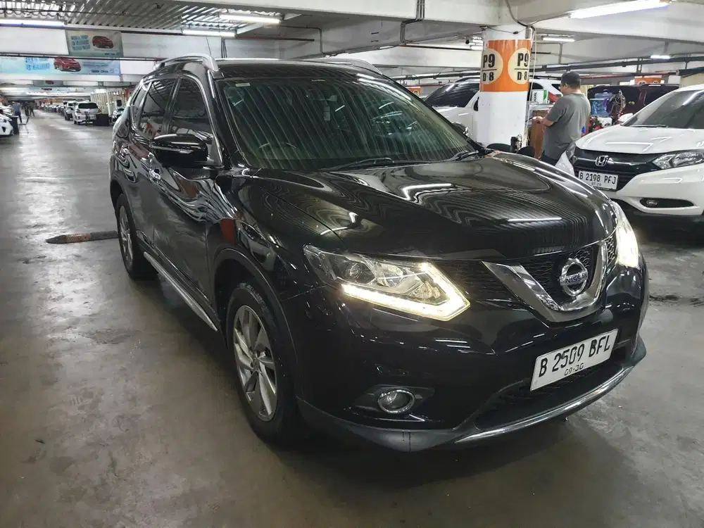 Nissan Xtrail 2.5 Hitam 2015 Tangan 1 Pajak Panjang Bagus Mulus Tdp 10