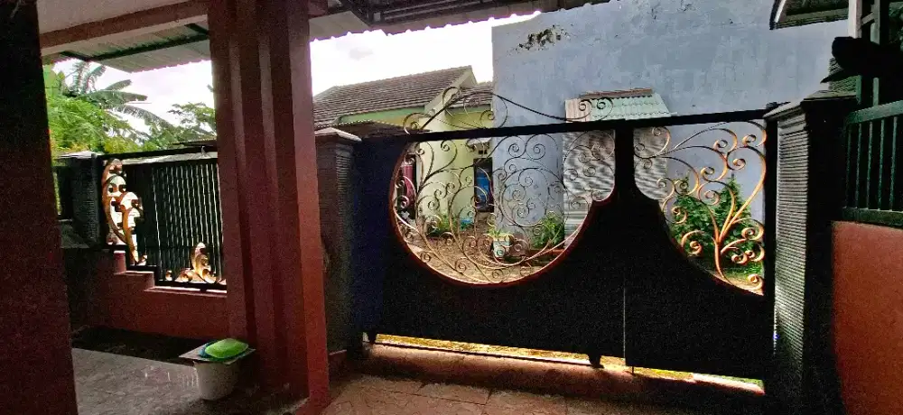 Rumah dijual FREE isinya