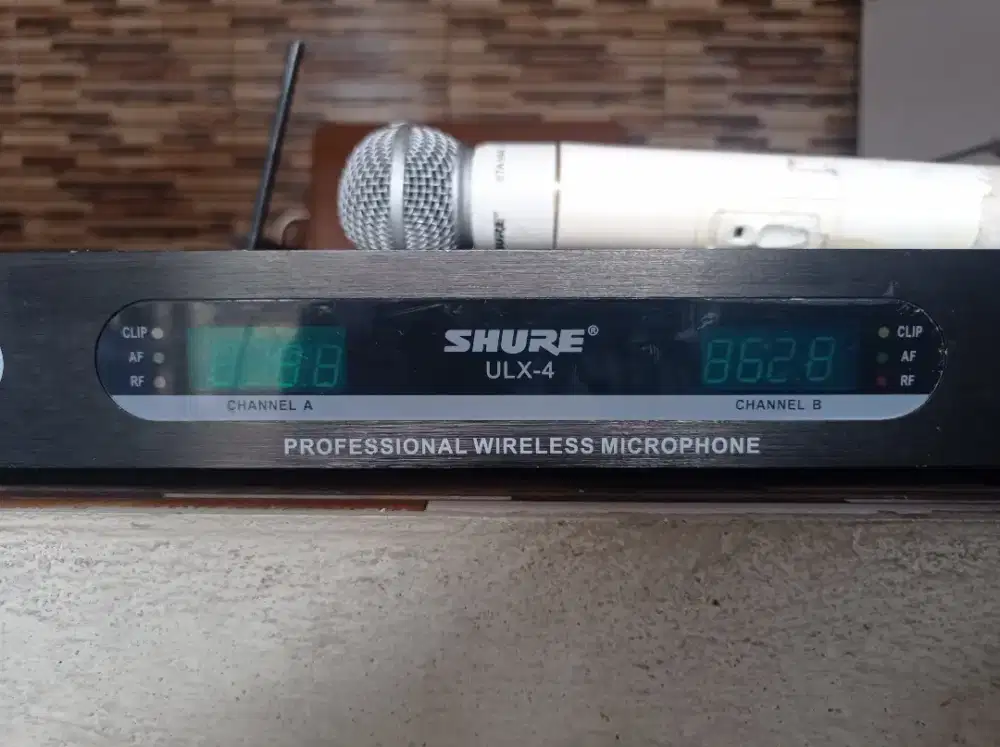 Mic microphone wireless SHURE bekas second