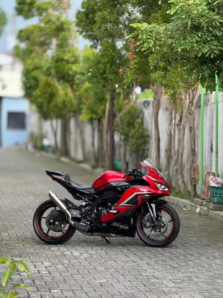 KAWASAKI ZX 25R ABS QS