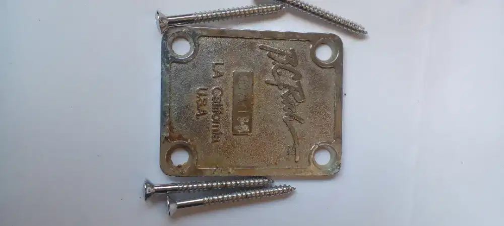 Gitar Neck plate vintage iBC Rich USA
