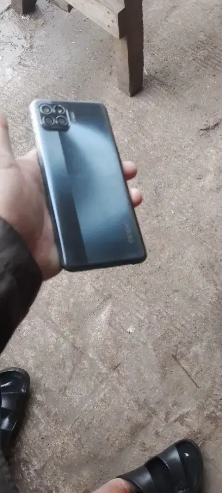 Oppo reno 4F ram8/128 resmi oppo