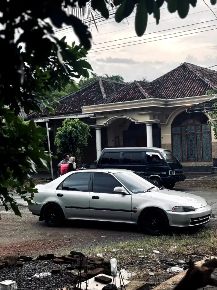 Jual aja Civic Genio sr4gm 1993 manual.