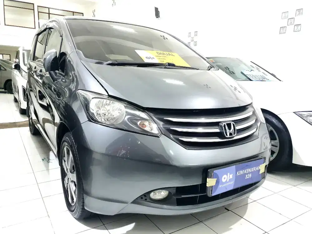 ISTIMEWA Honda Freed 1.5 E PSD 2012/2013 No Jazz RS KIM
