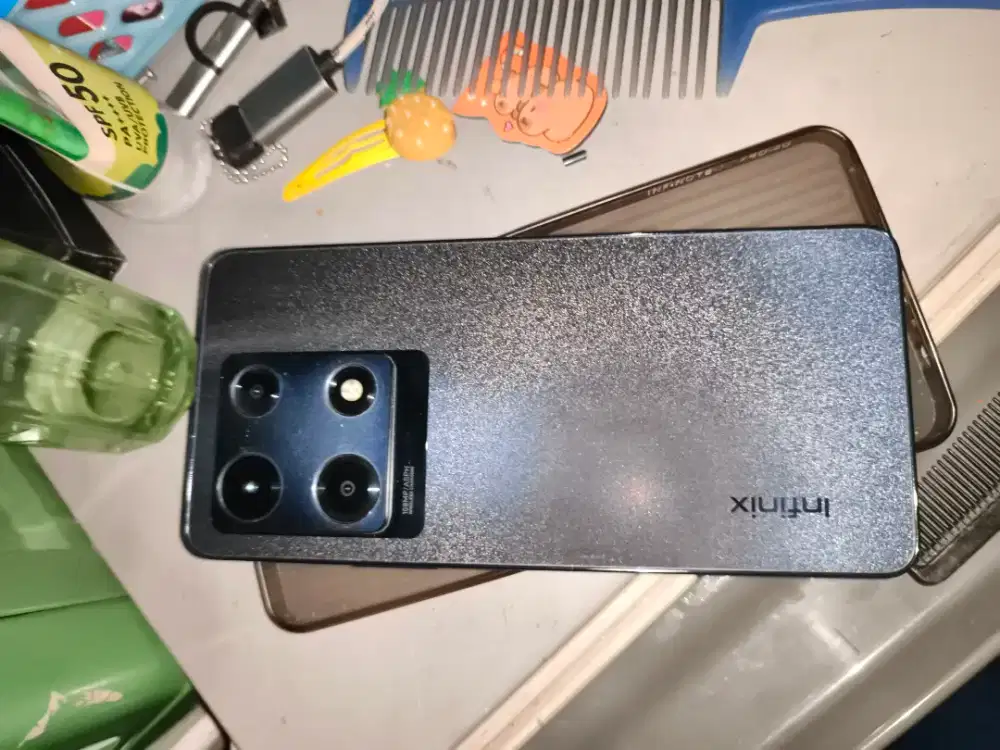 Infinix note 30 pro 8/256 good condition