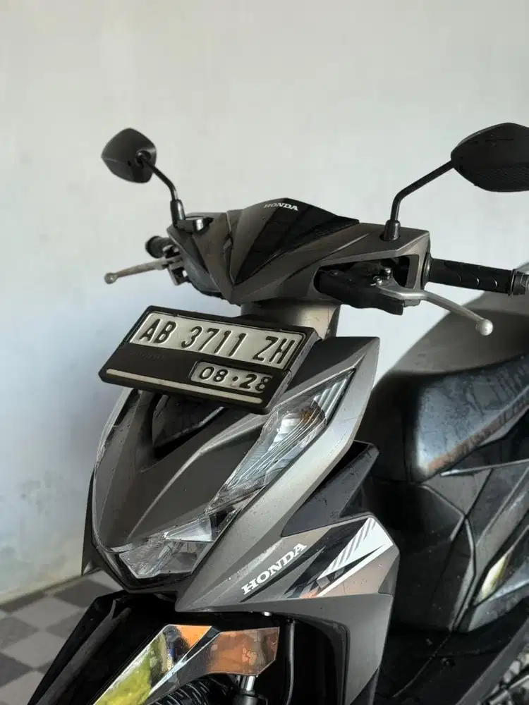 Honda beat 2023 km 15 rbuan istimewa