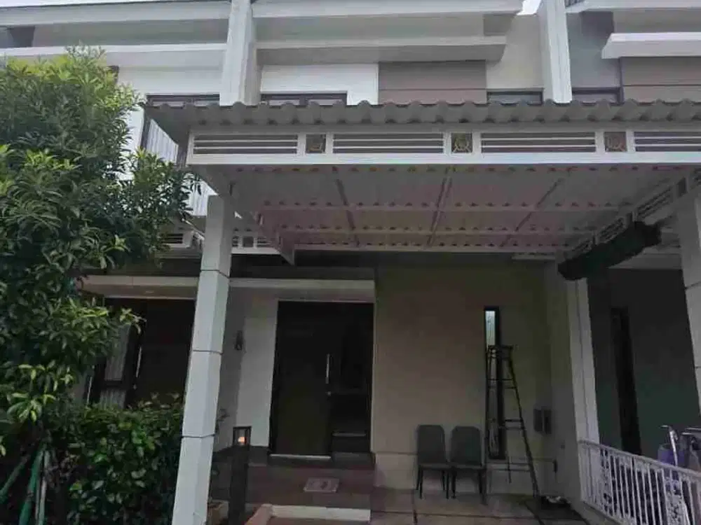 DISEWAKAN RUMAH SIAP HUNI di Cluster Olive Summarecon Bekasi