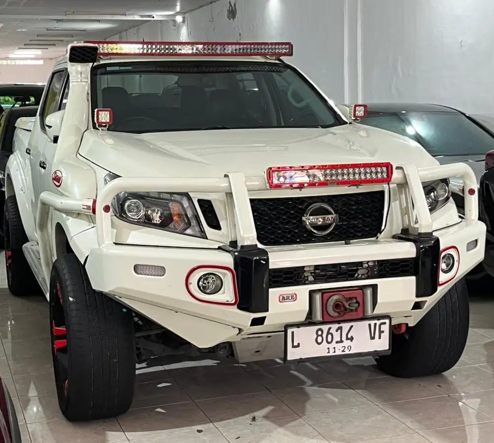 LOW KM 56rb - NISSAN NAVARA 4x4 2.5 VL NP300 DOUBLE CABIN 2019 MATIC