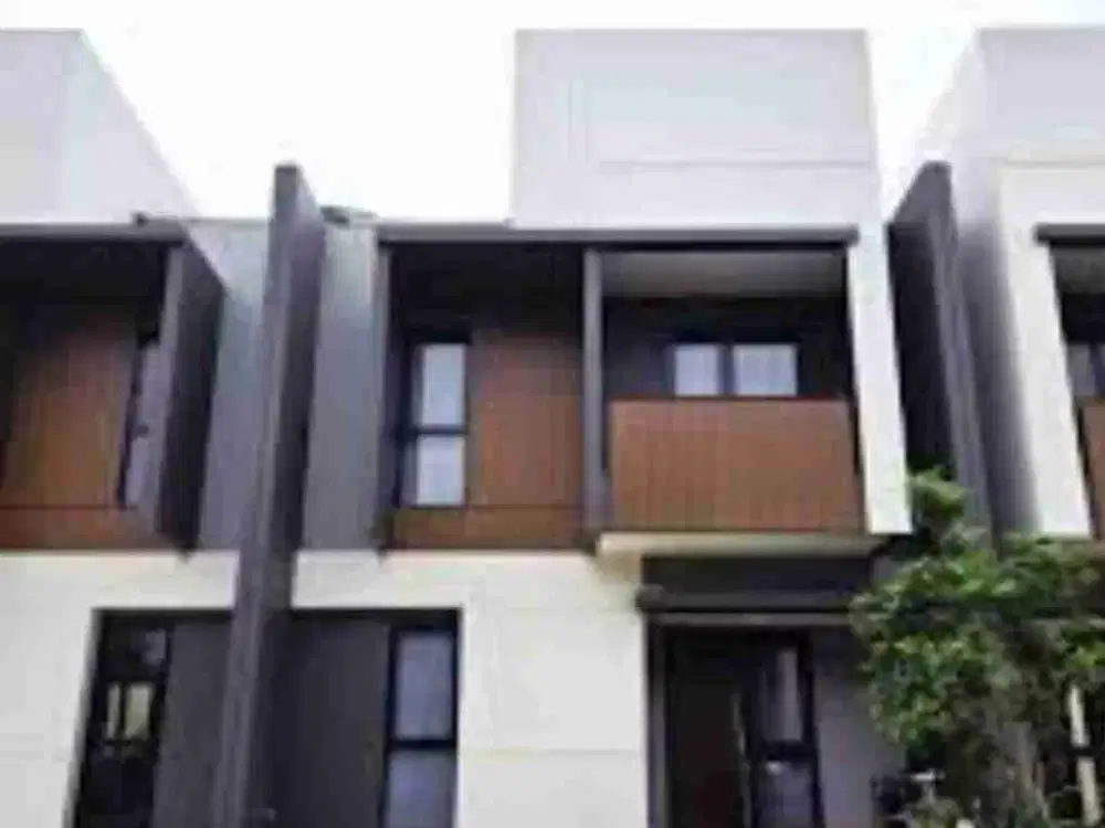 Disewakan Rumah 2lt + 4 AC Cluster Regia Summarecon Crown Gading, Bekasi