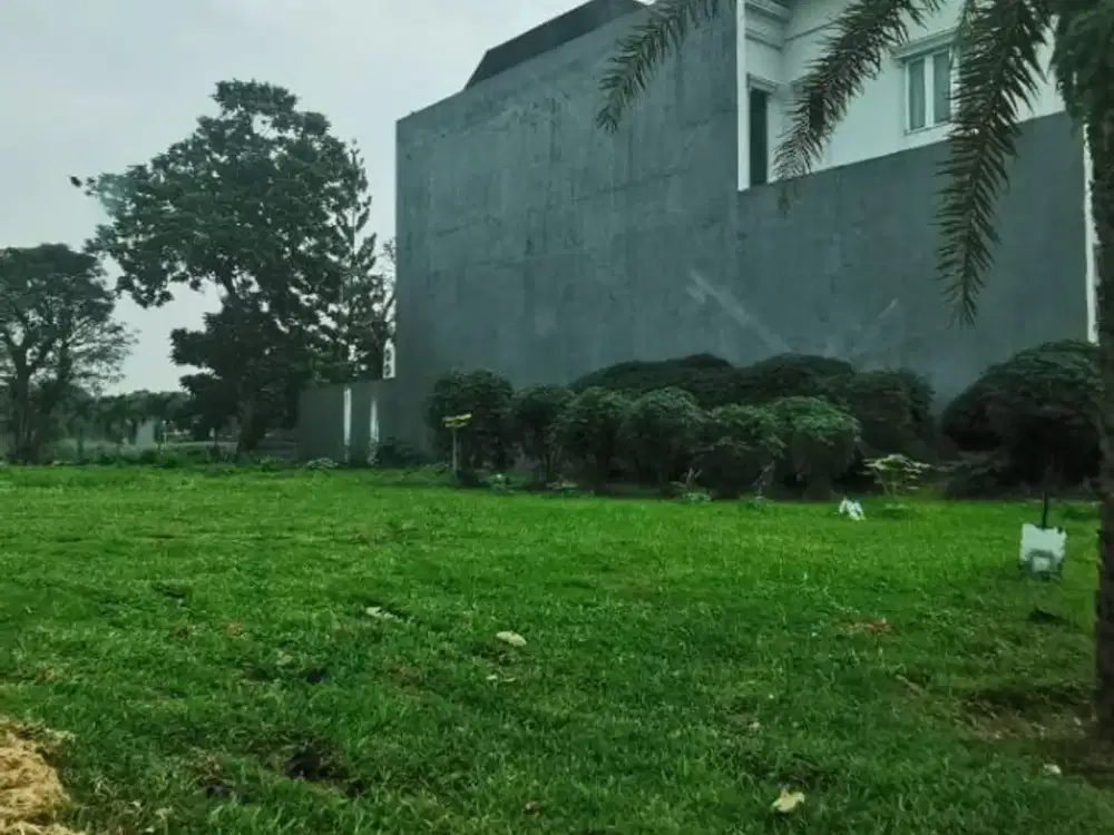 Kavling Besar dan Berkelas di BSD persis di depan Damai Indah Golf