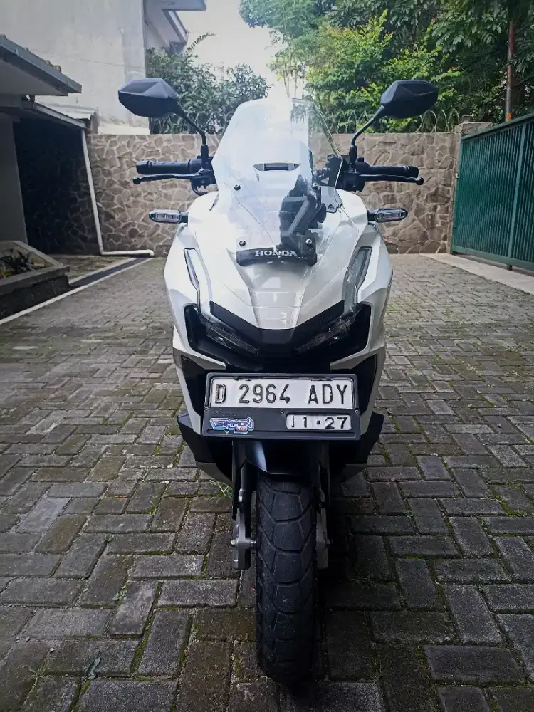 ADV 160 Istimewa KM 5rb,Mulus,siap TT