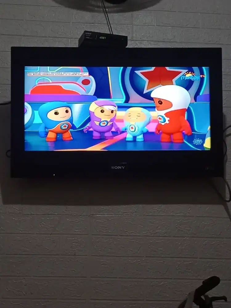 TV bekas merk SONY 32inch Lcd