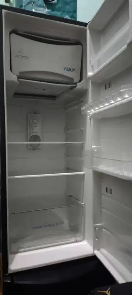 KULKAS AQUA 1 PINTU