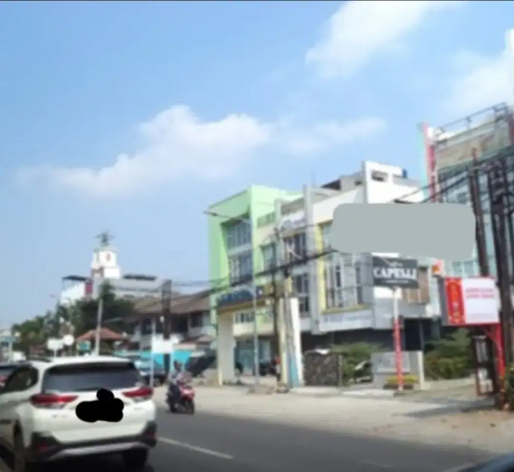 Ruko 3 Lantai Hook Jambore Park Ciracas