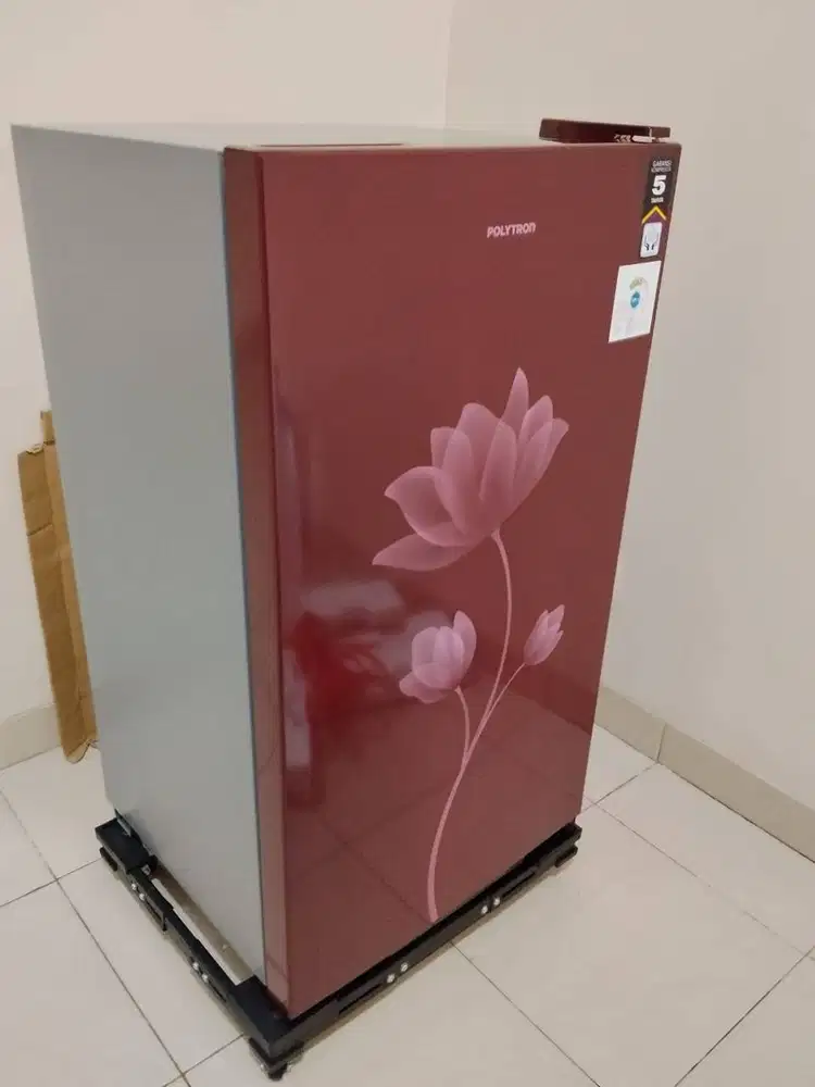 POLYTRON KULKAS 1 PINTU WARNA MERAH