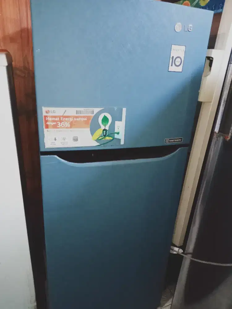 Kulkas LG inverter 2 pintu siap pakai
