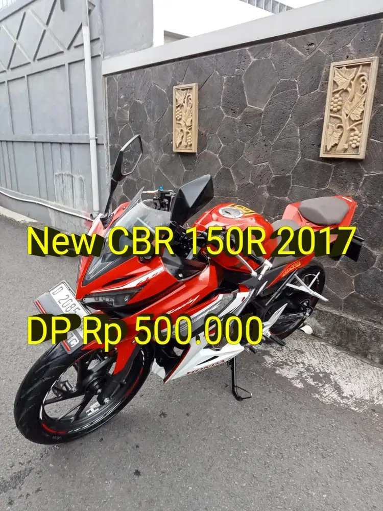 CBR 150R 2017. Pajak ON. Standar. Mulus. Ori. Ban OK. Cash/Kredit/TT
