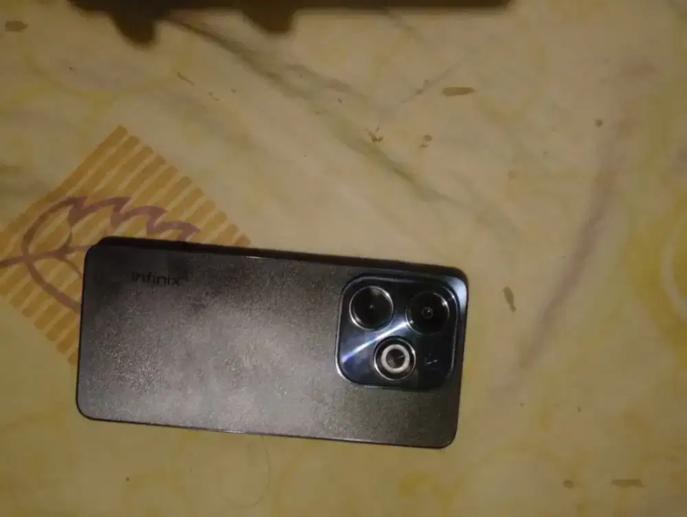 Di jual hp Infinix 40 i ram 8/256