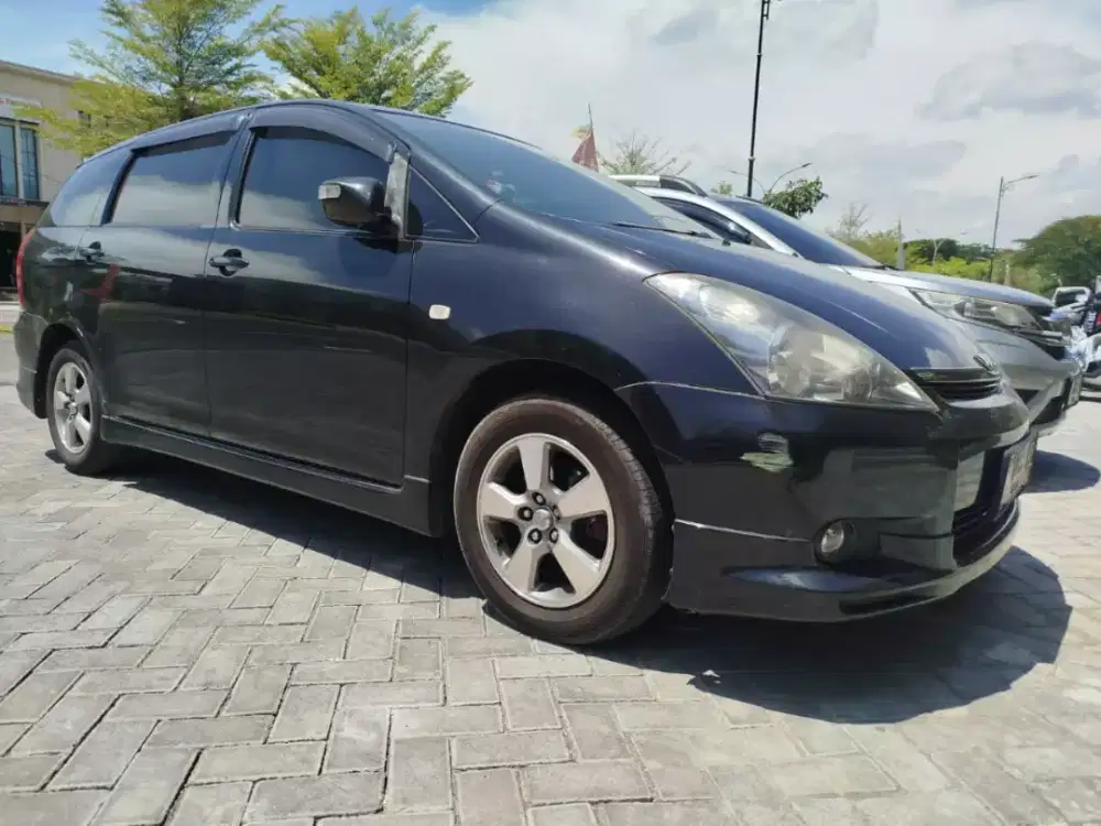 Toyota Wish 2004 matic terawat surat lengkap sunroof aman
