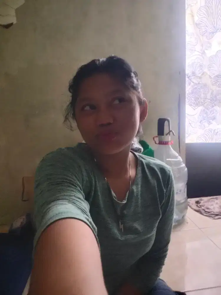 Mencari pekerjaan salon dan art