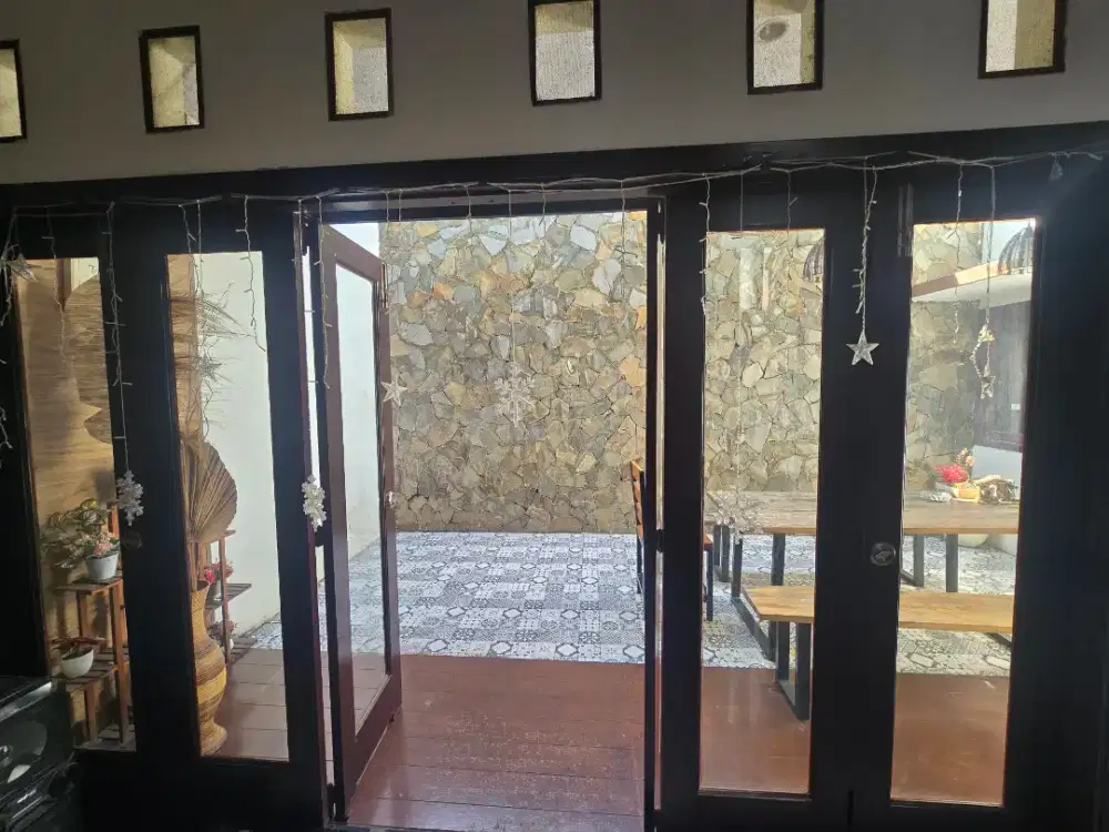 Jual pintu 6 daun bahan kayu