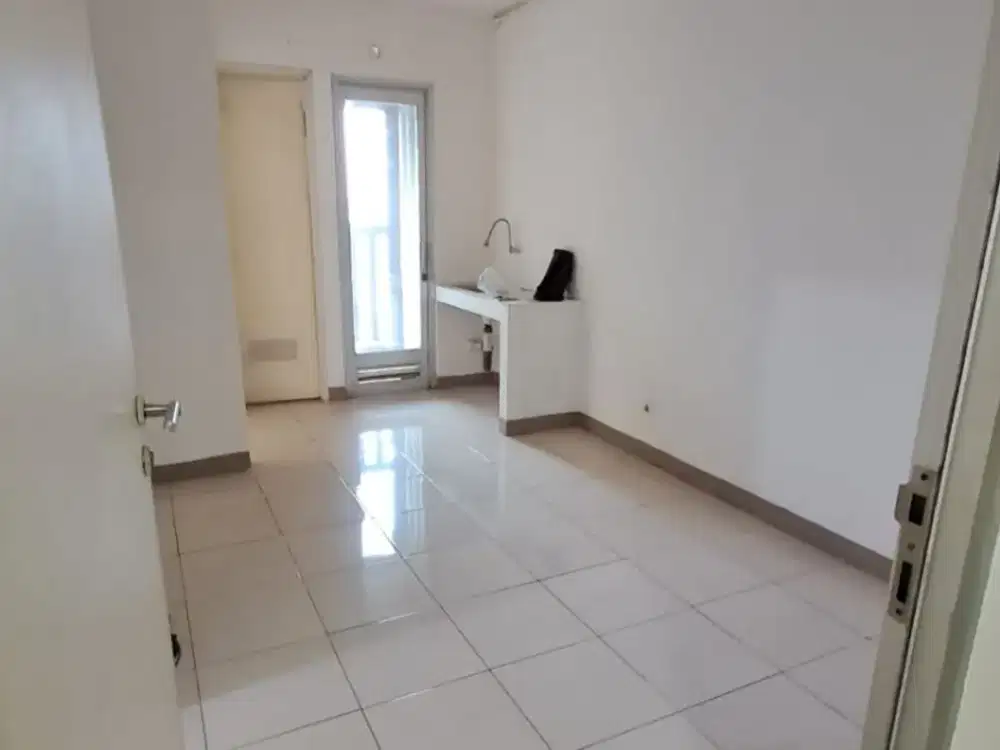Apartemen Green Bay Pluit 2 BR kondisi kosong Greenbay