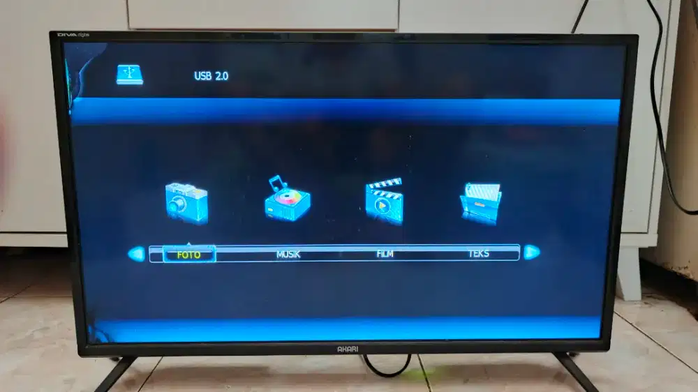 TV LED Akari LE 32V99T2 Diva digital