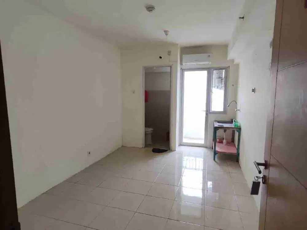 Disewakan tahunan STUDIO Kosongan apartemen educity by citihome
