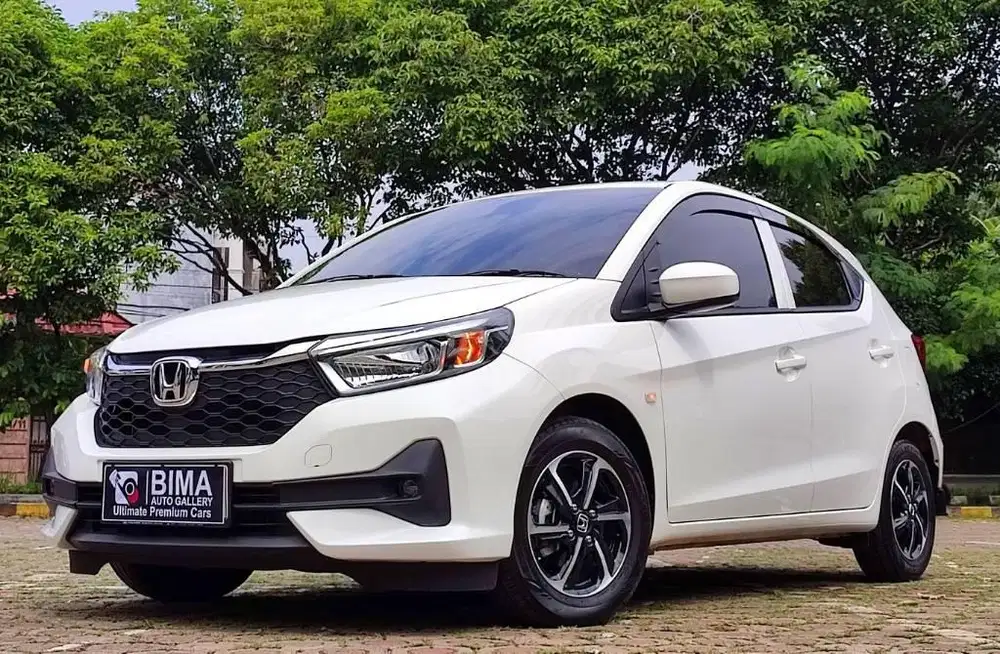 Honda All New Brio E AT 2024 SuperLow 3rb otomatis istimewa 2023 Putih