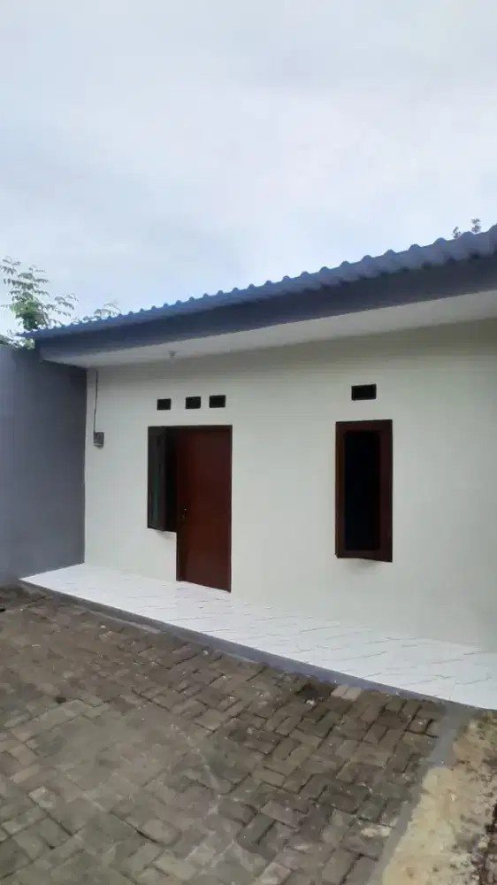 Disewakan rumah type 36 2 KT 1 KM lokasi nyaman dan tenang