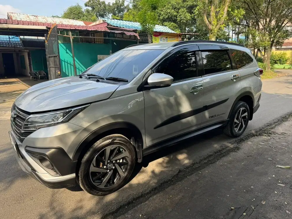 Toyota Rush 2018 Bensin