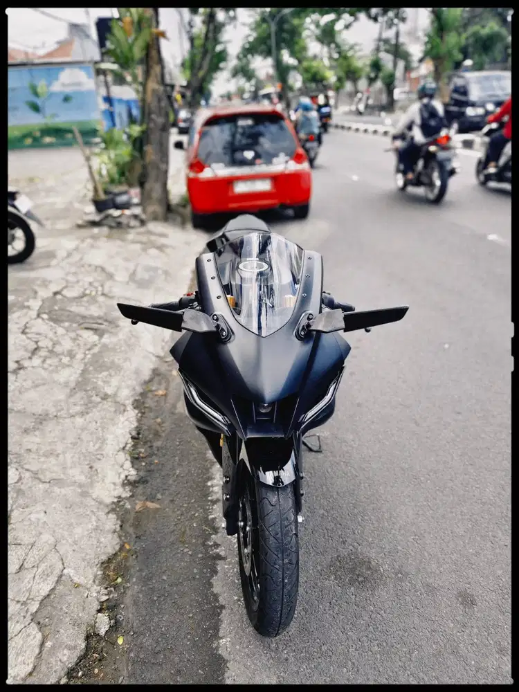 YZF R15 V4 Tahun 2025