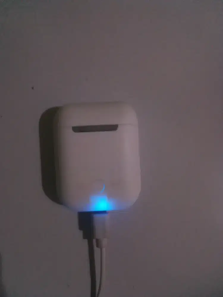 Henset blutut merek airphone