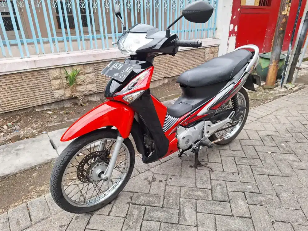 BU supra x 125 td 2007 kondisi sgt bagus samsat kdg cowek